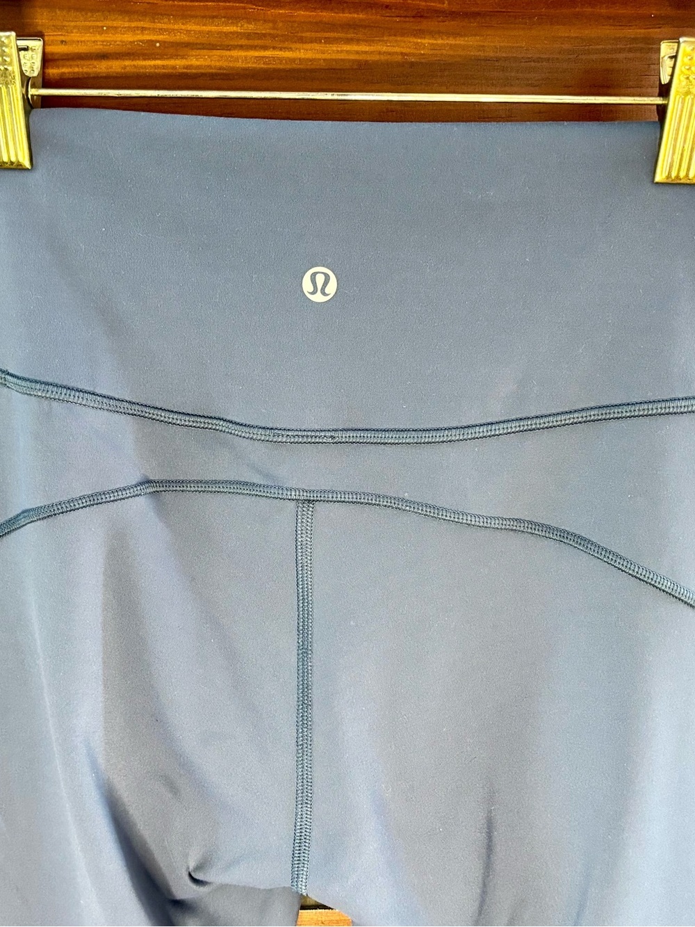 Lululemon In Movement 7/8 Tight *Everlux 25"🔥🔥New WithOUT Tags🔥🔥 in Thunder Blue - Picture 5 of 11